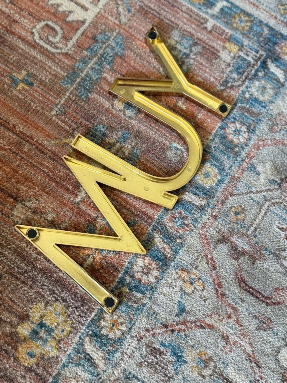 Decorative 'YUM' Metal Trivet for Kitchen or Bar - Gold Finish